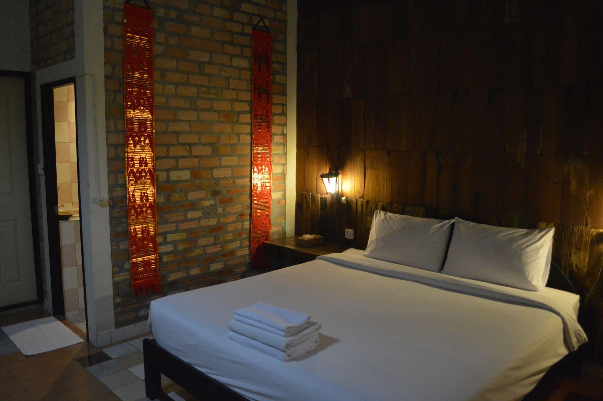Baan Thai Homestay By Bgb Villas Kata-part Kültér fotó