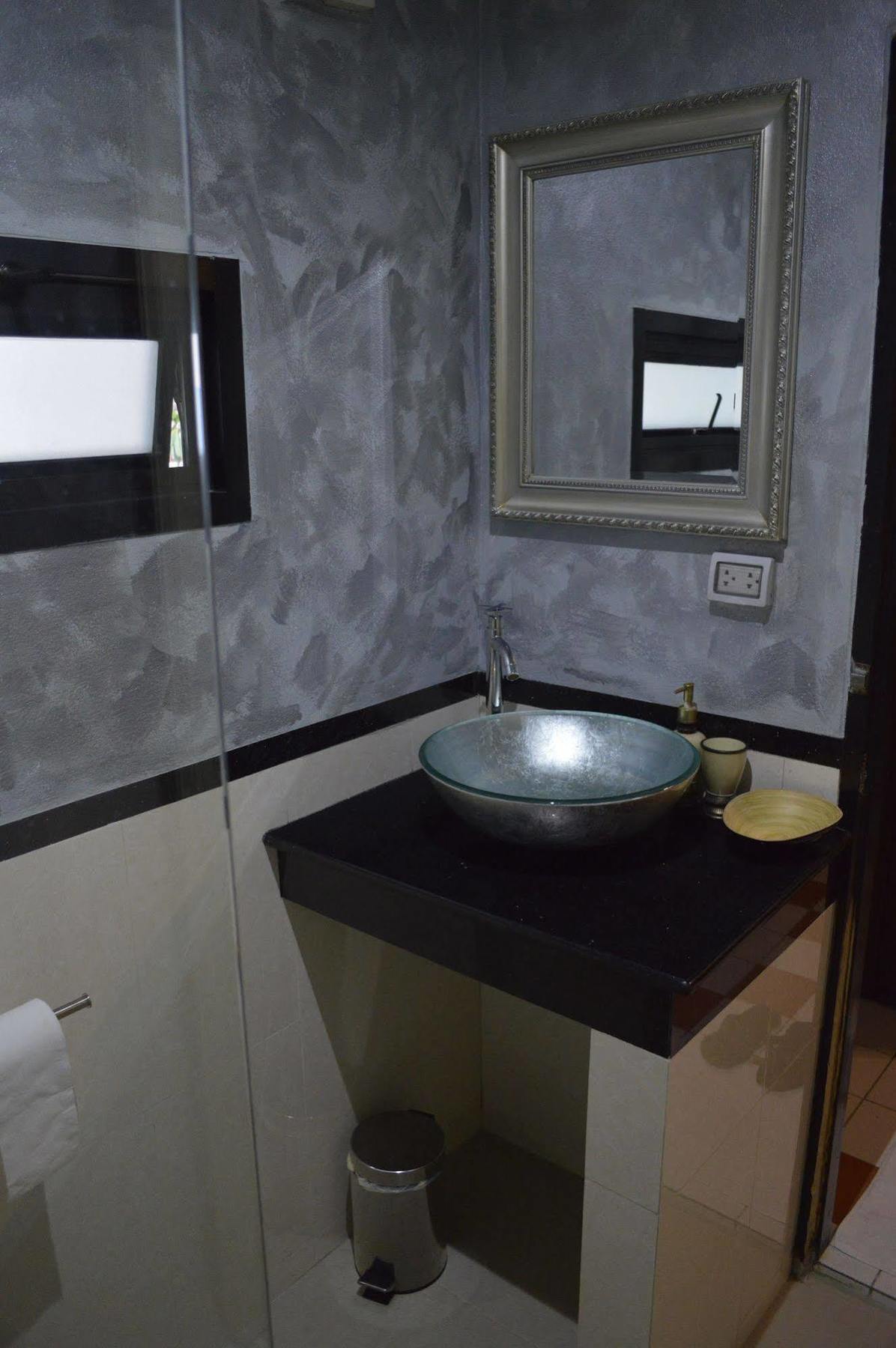 Baan Thai Homestay By Bgb Villas Kata-part Kültér fotó